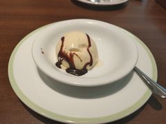 香草冰激凌-萨莉亚意式餐厅(杭州滨江天街店)