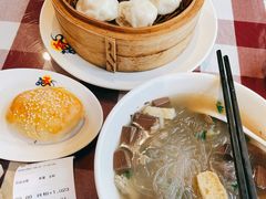传统鸭血粉丝-苓记南京鸭血粉丝.皮肚面(县东巷店)