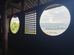 -石宝寨