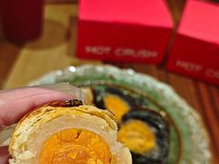 -HOT CRUSH趁热集合·现烤面包(环球港店)