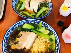 红烧焖肉面-伟记奥面馆(养育巷店)