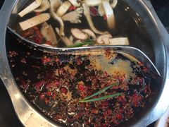 -纸盐河码头火锅(十八梯店)