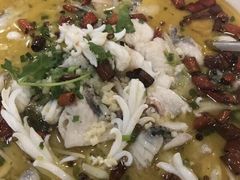 酸菜鱼-潮人姐妹轩(海宁路店)