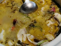 特色酸菜黑鱼-嘉厨小馆(宜山路店)