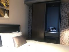 -和颐至尊酒店(上海徐家汇桂林公园地铁站店)
