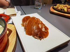 酥不腻烤鸭-小大董·烤鸭(观景餐厅·南京西路店)