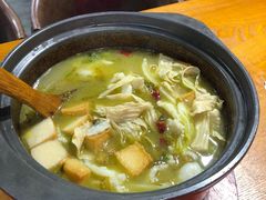 -周鱼小馆石锅酸菜鱼(活力汇店)