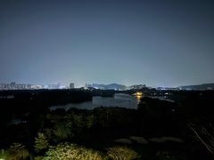 -深圳隐秀山居酒店