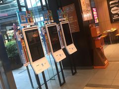 门面-汉堡王(EAC欧美中心店)