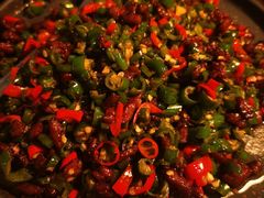 尖椒炒牛肉粒-来龙里 精致 东南亚餐室(万象城店)