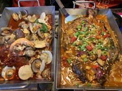 -鸣记脆皮烤鱼·海鲜烤鱼(三八广场店)