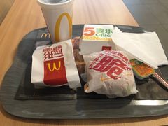 -麦当劳(燕顺路店)