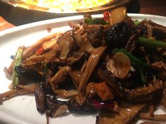 -楼兰新疆主题餐厅(苏州中心店)