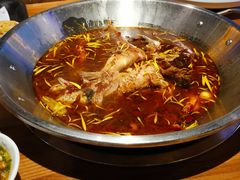 -红牌美蛙鱼头火锅(万辉国际广场店)
