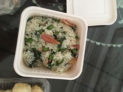 -佬钱湾仔(衣裳街店)