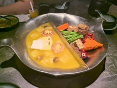 花胶鸡-湊湊火锅·茶憩(合生汇购物中心店)