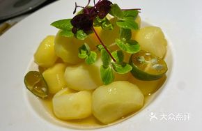 Passion Fruit Crispy Water Chestnut