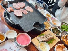 -Dombe豚(黑猪肉街店)