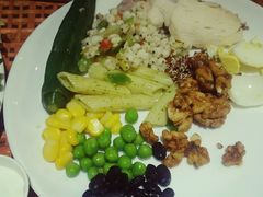 有机沙拉吧-So Lounge索兰至餐厅(蓝色港湾店)