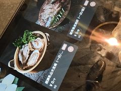 -铭牛烧肉·和牛海鲜自助(高新月牙湖店)