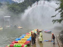 -仙人谷漂流景区