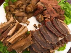 -乔家小院•本地小海鲜•非遗驴肉(万年泉路店)