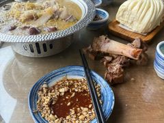 -95号酱骨·一块豆腐(展春园西路店)