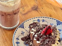 -西关84·History·Art·Cafe