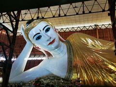 -ခြောက်ထပ်ကြီးရွှေသာလျောင်းဘုရားကြီး