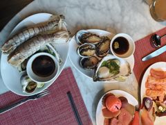 -锦厨国际自助餐厅 · 云端景观 (昆明索菲特大酒店)