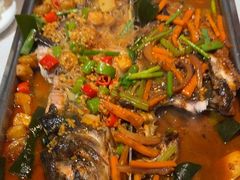 -鸣记脆皮烤鱼(岐山路店)