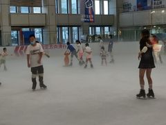 -冠军冰场CHAMPION RINK(中华城店)