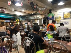 -Dang restaurant (patong phuket)