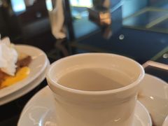 -大中华希尔顿酒店-念自助餐·嗨啤·小龙虾