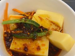-七彩云南古滇温泉山庄