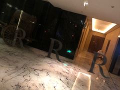 -上海漕河泾万丽酒店