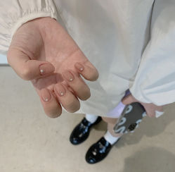 -七月美睫 美甲