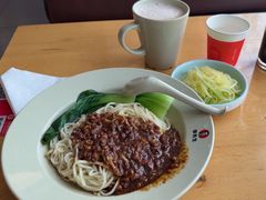-李先生牛肉面大王(莱芜信誉楼店)