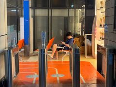 -奥冠体育华师附中恒温游泳馆