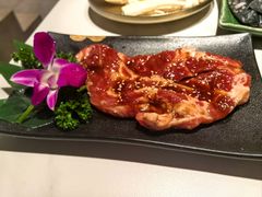 猪梅肉-红沃鳗鱼黑牛烤肉店(不老街店)