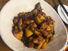 -隔壁老王·家常云南菜(花巷店)