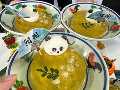 -刘姐啤酒鱼民族演艺餐厅(西街总店)