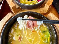 -桥香园过桥米线(国贸店)