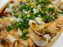 蒸鱼籽鱼泡-先鲜鲫鱼粥
