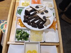 -芸南道·过桥米线(昆明老街旗舰店)