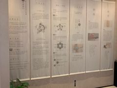 -灸春堂·艾灸·痛症·整脊连锁(之江银泰店)