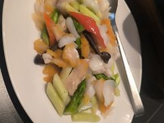 -五谷丰登农家院·地道胶东菜·海鲜烧烤(威海店)