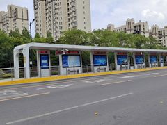 -万达广场(临港店)