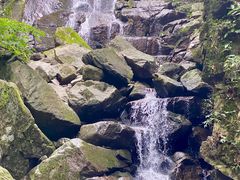 -藏龙百瀑风景区