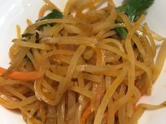 -吴记酱骨炖菜馆(西大直街店)